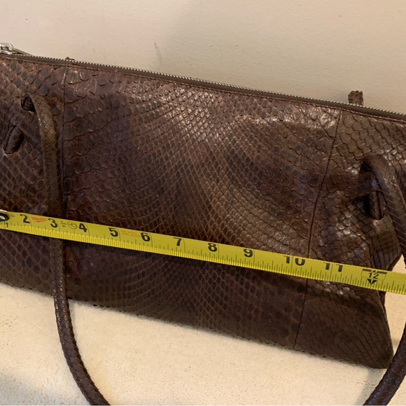 Georgio Armani Snakeskin Purse - women’s shoulder bag - Picture 8 of 12